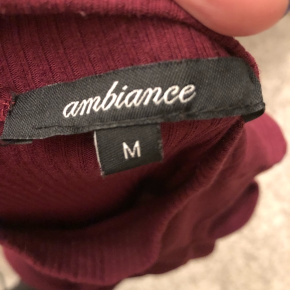 2 /$18- Ambiance Colder should top junior M - Picture 6 of 6